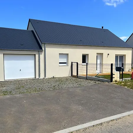 Maison Neuve Proche Avec Parking Gratuit Holiday home