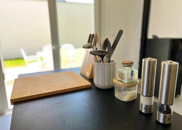 Maison Neuve Proche Avec Parking Gratuit Casa vacanze